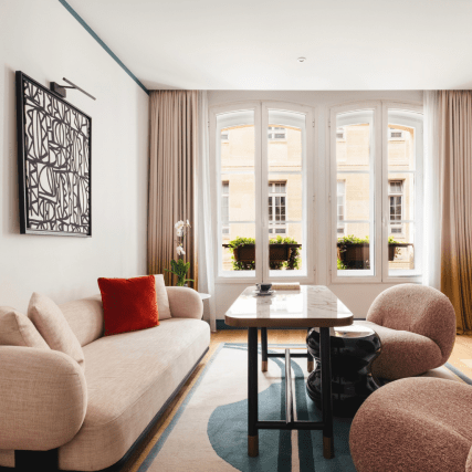 A PARISIAN APARTMENT IN SAINT-GERMAIN-DES-PRÉS