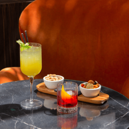 COCKTAILS EN TERRASSE : NOS ADRESSES PRÉFÉRÉES POUR L'ÉTÉ